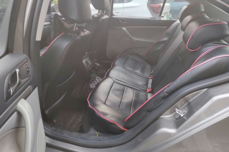 Used Skoda Octavia 2012 1.6L Automatic Yijie Edition Left Rear Seat