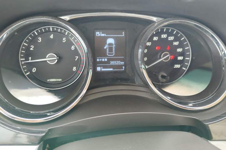 Used Baojun 730 2016 1.5L Manual Comfort Version 7 Seats China V Emission Standard