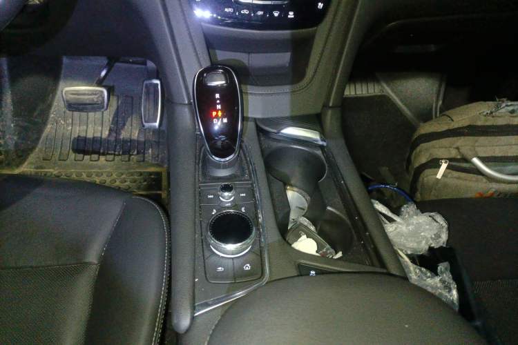 Used Cadillac XT6 2021 28T Six-Seater Four-Wheel-Drive Luxury Version