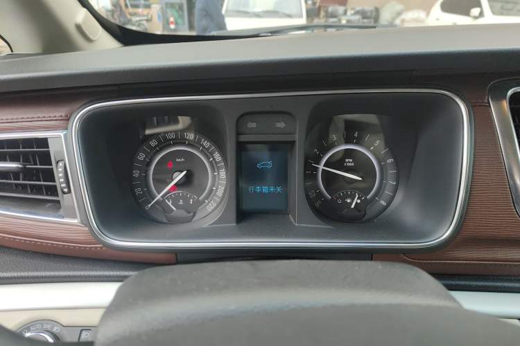 Used Buick GL8 2018 28T Luxury Model China VI Standard Instrument Cluster