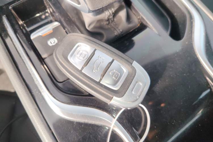 Used Hongqi E-QM5 2021 Charging Version Flagship Edition
