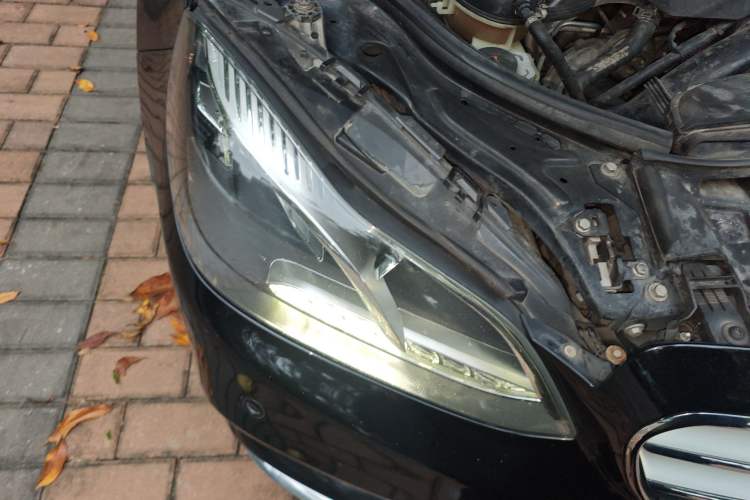 Used Mercedes-Benz E-Class 2015 E 260 L Sport Edition