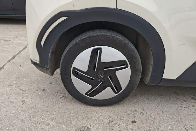 Used BYD Seagull 2023 Active Version Right Rear Wheel Hub