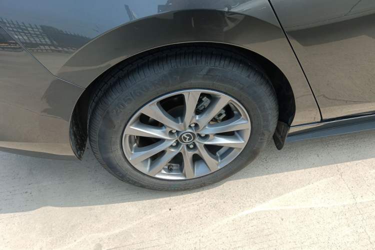 Used Mazda 3 Axela 2021 2.0L Automatic Zhiqing Edition