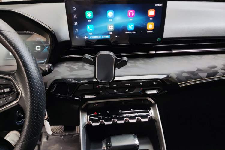 Used Baojun RS-3 2020 1.5L CVT Elite Version with 24-Hour Online Service