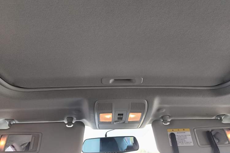 Used Mazda Mazda 3 Axela 2016 Sedan 1.5L Automatic Luxury Model
