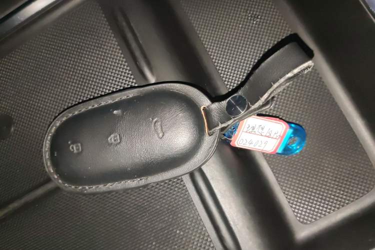 Used Li Auto L8 2023 Pro Model Interior 1