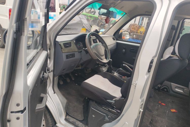 Used Jinbei Hiace X30 