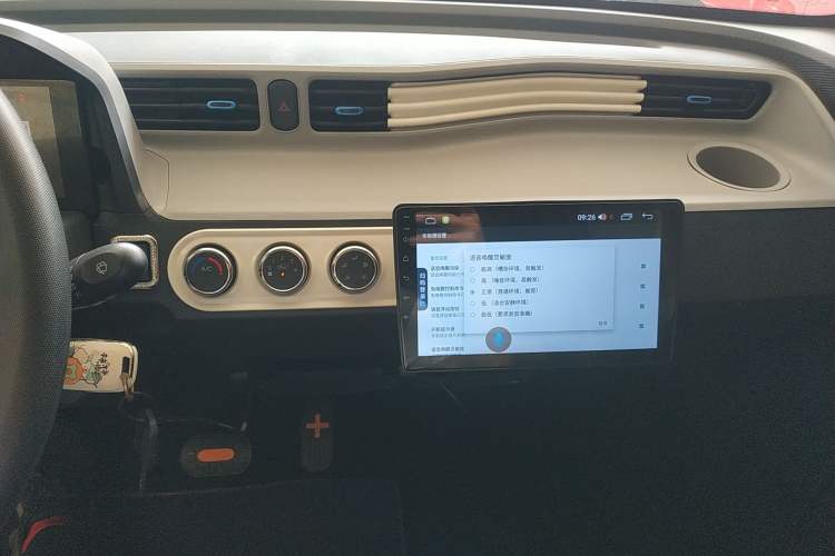 Used Wuling Hongguang MINIEV 2022 Easy Version Lithium Iron Phosphate Audio And AC Panel