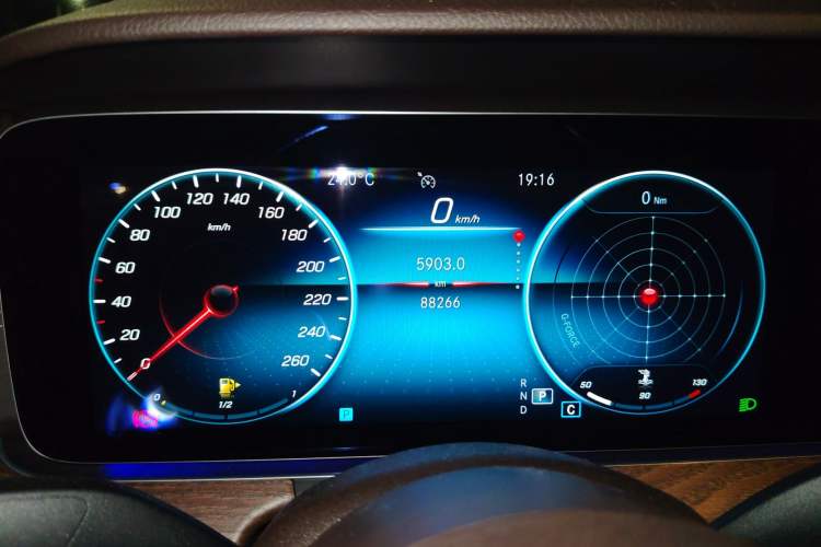 Used Mercedes-Benz E-Class 2022 Second Facelift E 300 L Fashion Edition