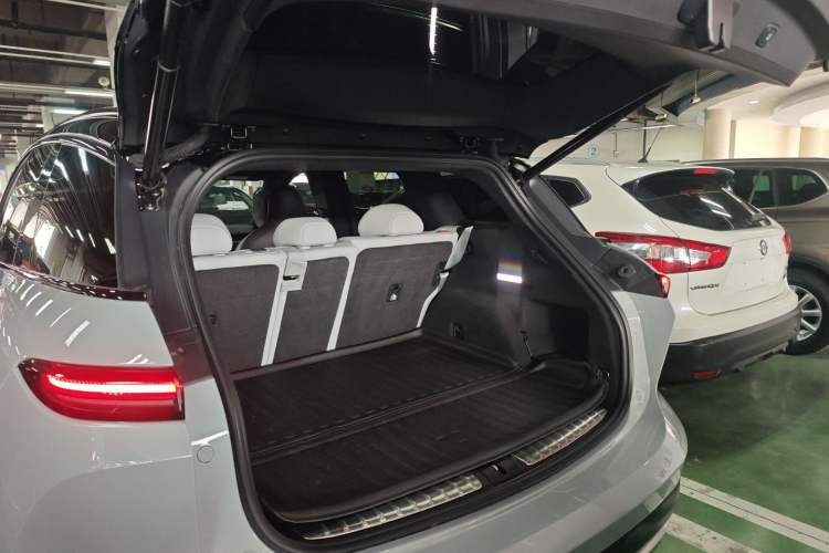 Used Nio ES6 2024 75 kWh