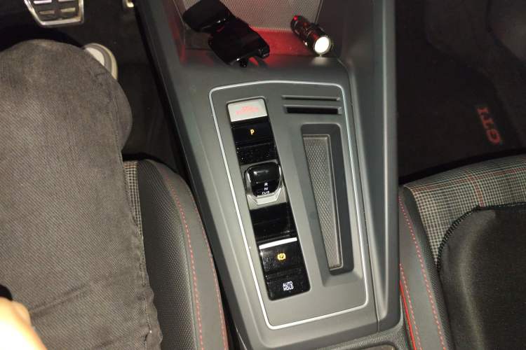 Used Volkswagen Golf GTI 2021 380TSI DSG GTI Gear Lever