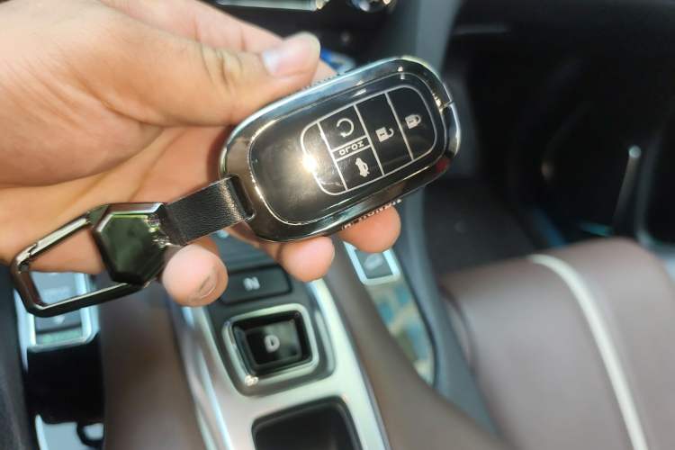 Used Honda UR-V 2024 370TURBO Four-Wheel Drive Deluxe Edition
