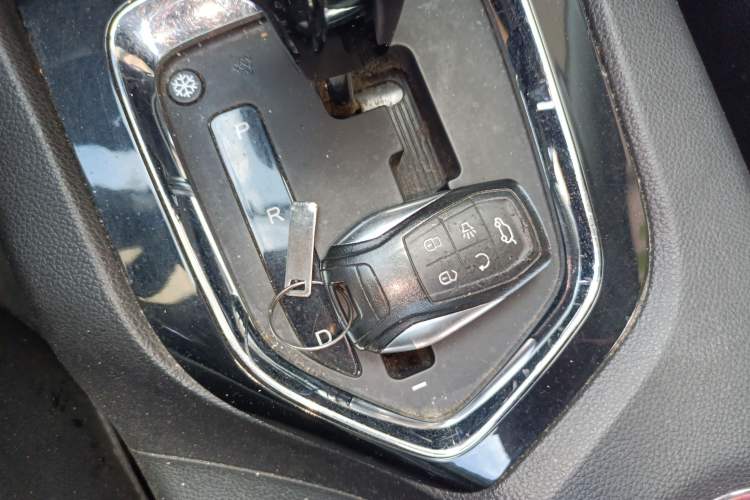 Used Soueast DX3 2018 1.5T CVT Luxury Model
