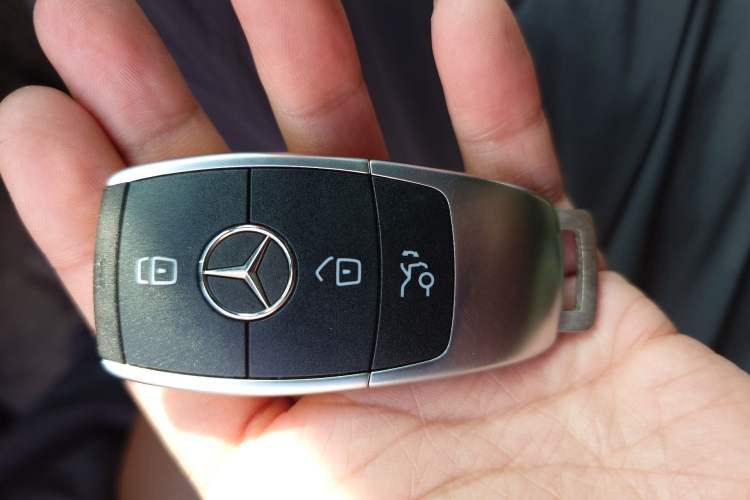 Used Mercedes-Benz GLC 2020 Facelifted GLC 300 L 4MATIC Luxury Edition