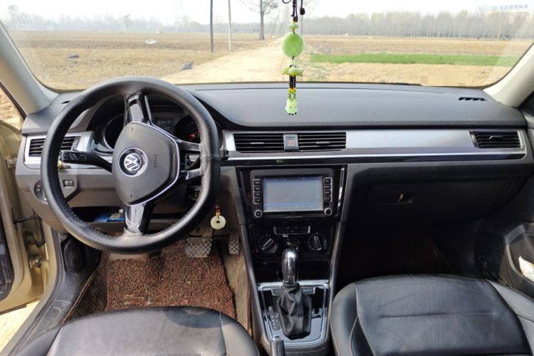 Used Volkswagen Bora 2017 1.6L Automatic Two-Millionth-Vehicle Commemorative Edition