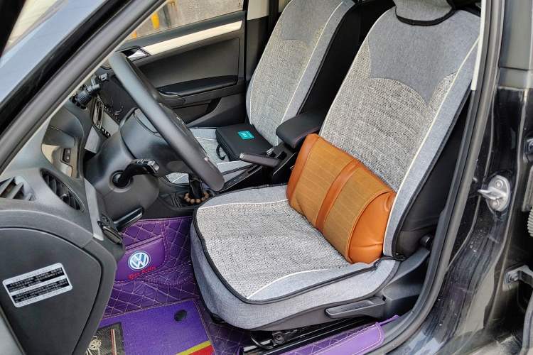 Used Volkswagen Jetta 2013 1.6L Manual Comfort Model Left Front Seat