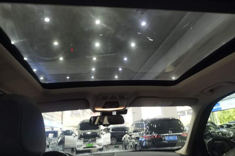 Used BMW X5 2018 xDrive28i Headliner