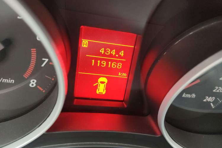 Used Mitsubishi ASX 2013 2.0L CVT Two-Wheel Drive Elite Edition
