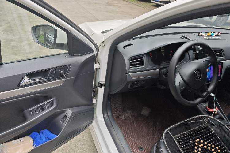 Used Volkswagen Lavida 2019 1.5L Automatic Fashion Edition China VI