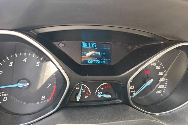 Used Ford Focus 2012 Hatchback 1.6L Automatic Fashion Edition Odometer Close Up