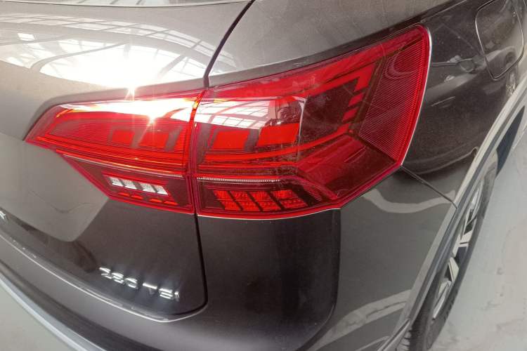 Used Volkswagen Tayron 2022 280TSI Two-Wheel Drive Luxury Smart Connectivity Version Exterior 3