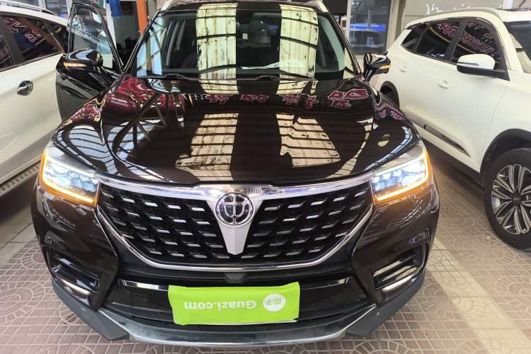 Used Brilliance V7 2018 280T DCT Luxury Model 5 Seats
