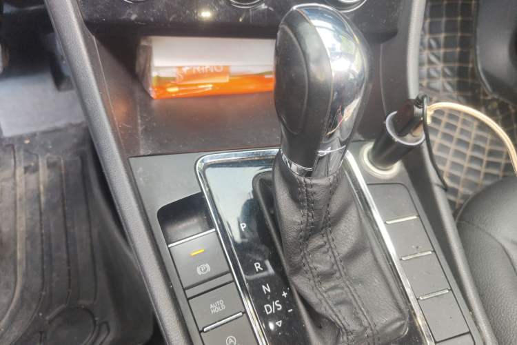 Used Volkswagen Bora 2019 Revised Version 1.5L Automatic Comfort Edition China V Standard Gear Lever