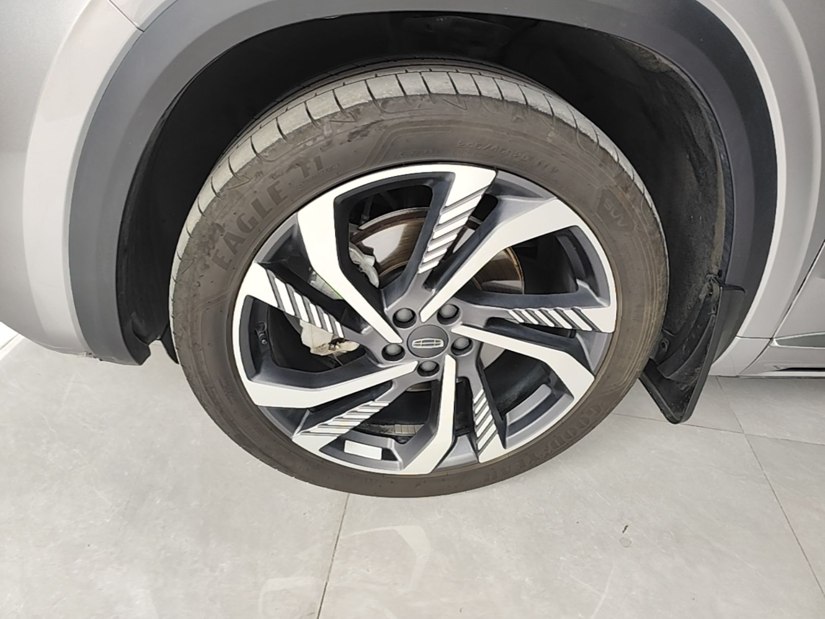Geely Auto Monjaro L 2024 2.0TD High-Power Automatic Two-Wheel Drive Skyline Edition — снимка 10