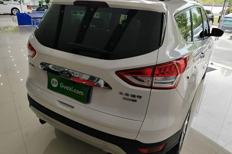 Used Ford Kuga 2013 2.0L GTDi Four-Wheel-Drive Elite Model
