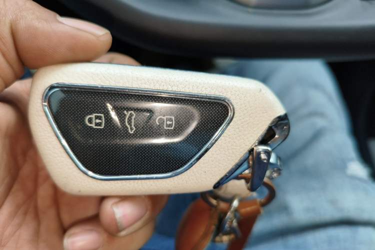 Used Volkswagen Teramont X 2023 530 V6 Four-Wheel Drive Qingyun Limited Edition Interior 1