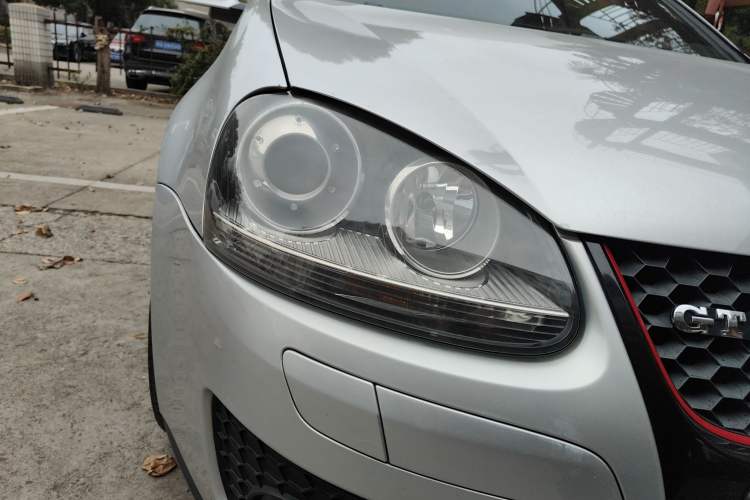 Used Volkswagen Golf 2006 GTI 2.0T Five-Door Model Right Front Headlight