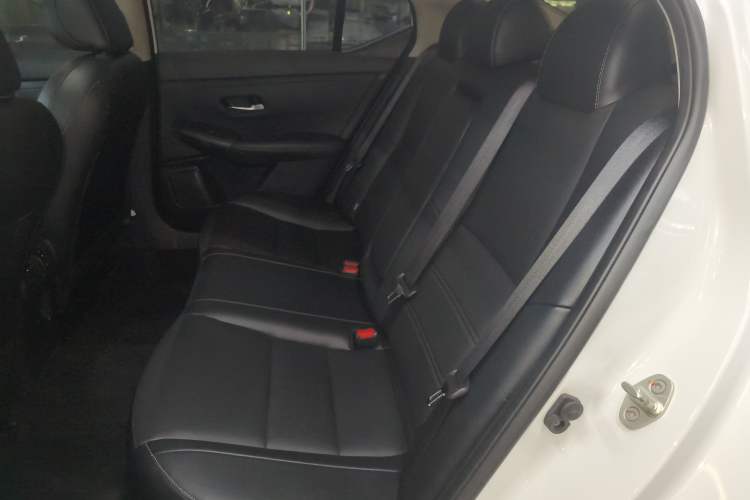 Used Nissan Sylphy 2023 1.6L CVT Enjoyment Edition Interior 4