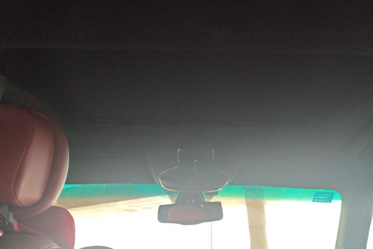 Used Maserati President  Headliner