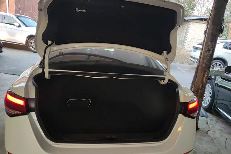 Used Nissan Sylphy 2021 1.6L XL CVT Enjoyment Edition
