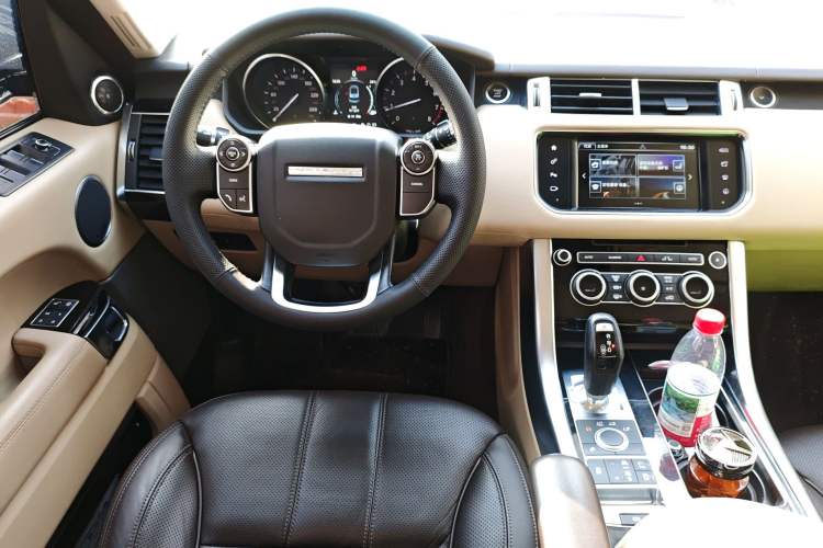 Used Land Rover Range Rover Sport 2015 3.0 SC V6 HSE
