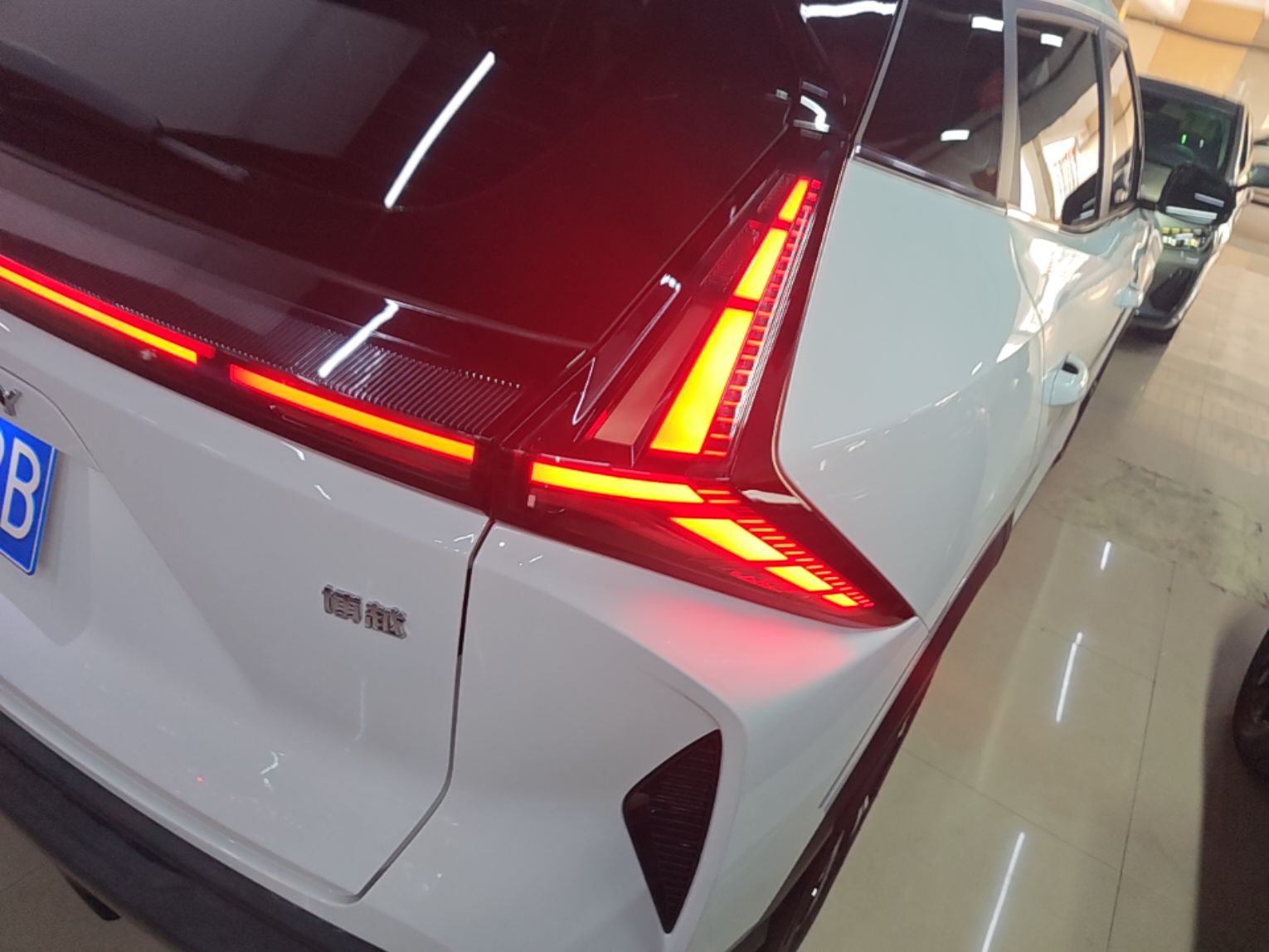 Geely Auto Emgrand X7 Sport 2023 Boyue COOL 1.5TD Smart Connect+ — снимка 9