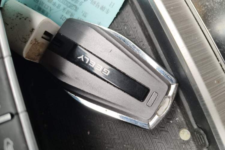 Used Geely Auto Coolray 2019 Sport Model 260T DCT Battle China V Standard Vehicle Key