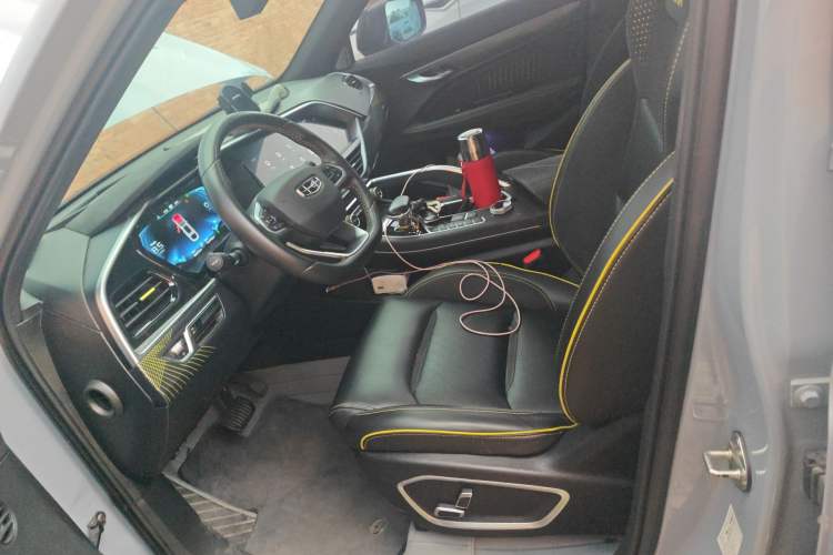 Used Geely Auto Monjaro S 2021 2.0TD Automatic Two-Wheel Drive Lightning Edition
