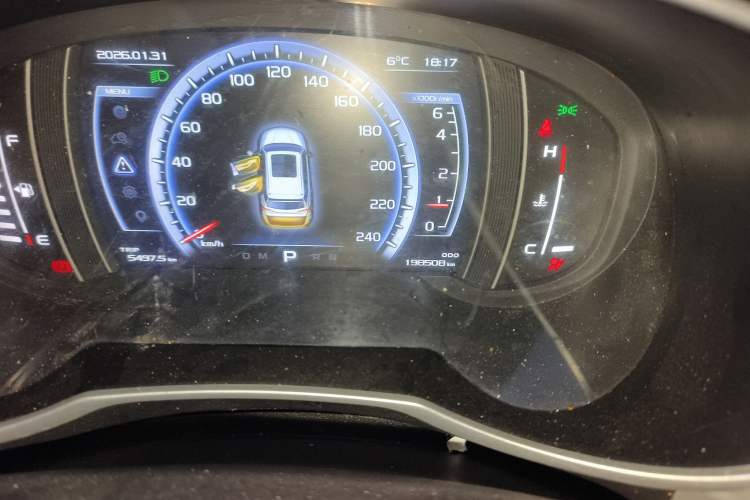 Used Geely Auto Emgrand X7 Sport 2016 1.8TD Automatic ZhiShang Model