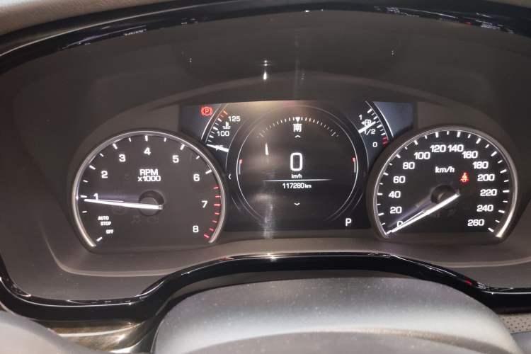 Used Cadillac XT5 2018 25T Luxury Model