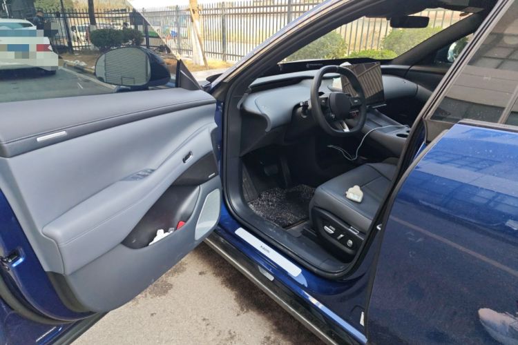 Used Xiaomi Auto YU7 2025 Ultra-Long Range Rear-Wheel Drive Version
