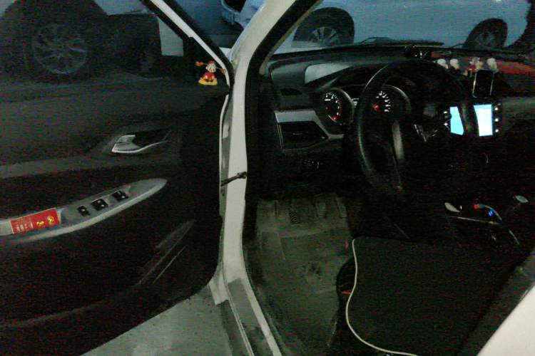 Used Wuling Hongguang 2019 1.5L S Comfort Edition China VI LAR Driver Seat