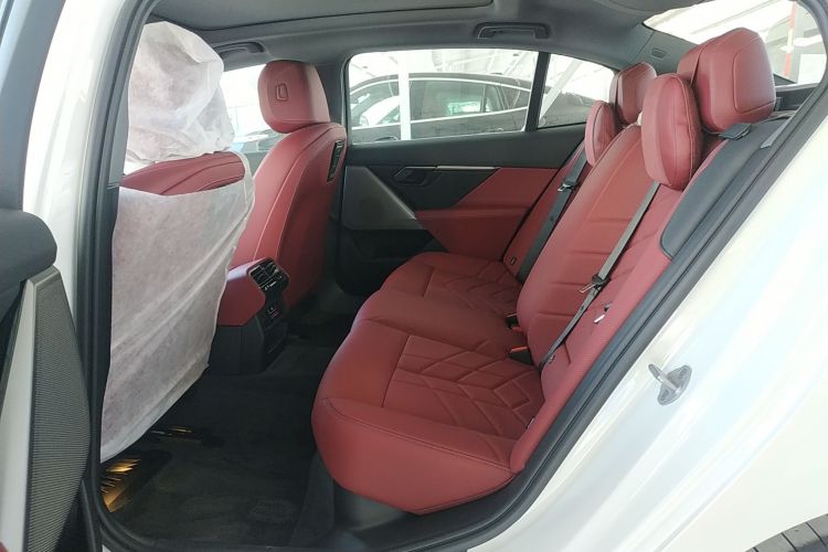 Used BMW i5 2025 eDrive 35L M Sport Package