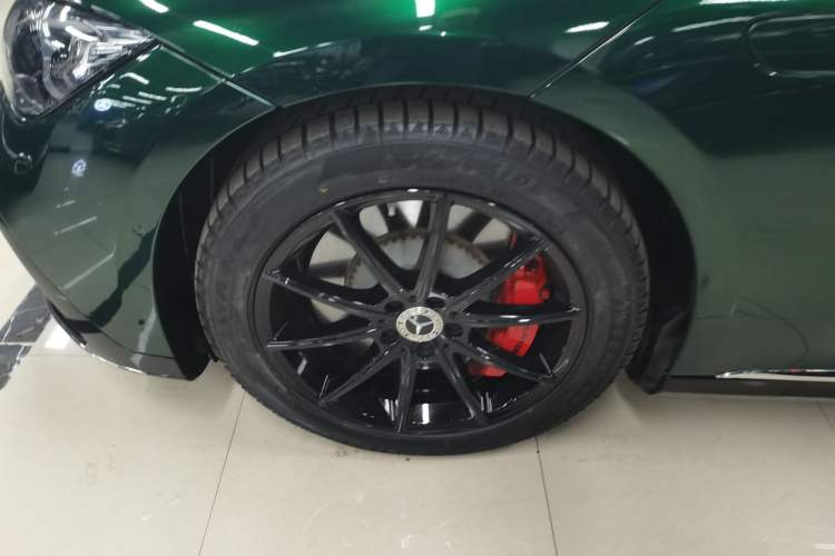 Used Mercedes-Benz EQE 2022 350 Pioneer Edition Left Front Wheel Hub