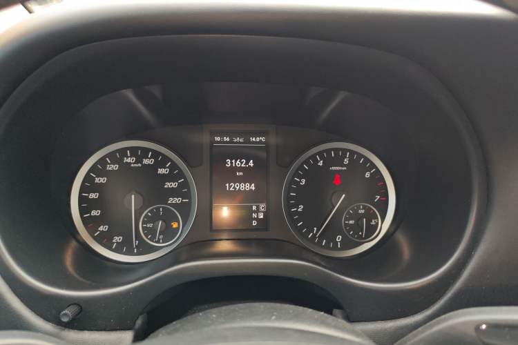 Used Mercedes-Benz Vito 2021 2.0T Business Version 7 Seats