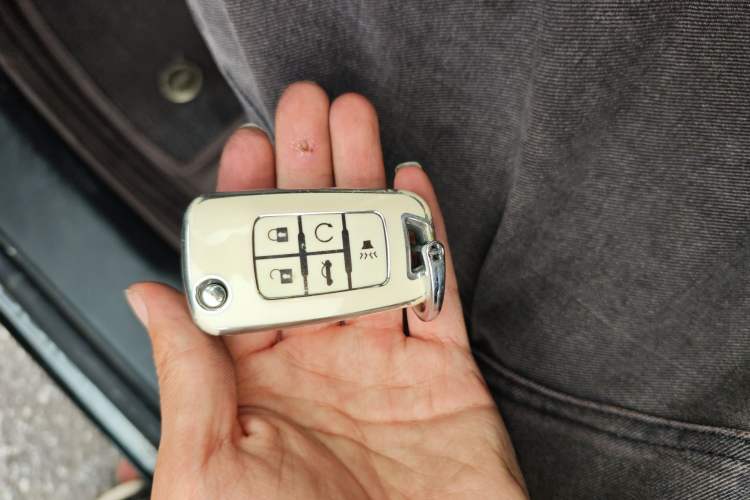 Used Buick LaCrosse 2013 2.4L SIDI Elite Comfort Version
