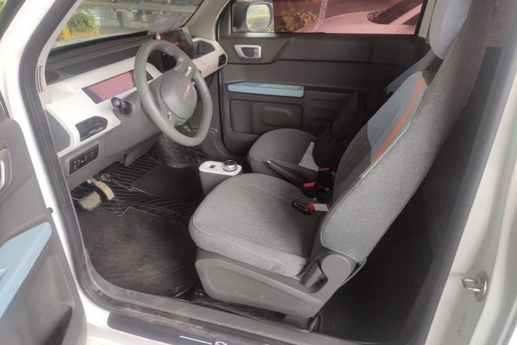 Used Geely Galaxy Panda 2023 Panda Mini 200km Endurance Bear