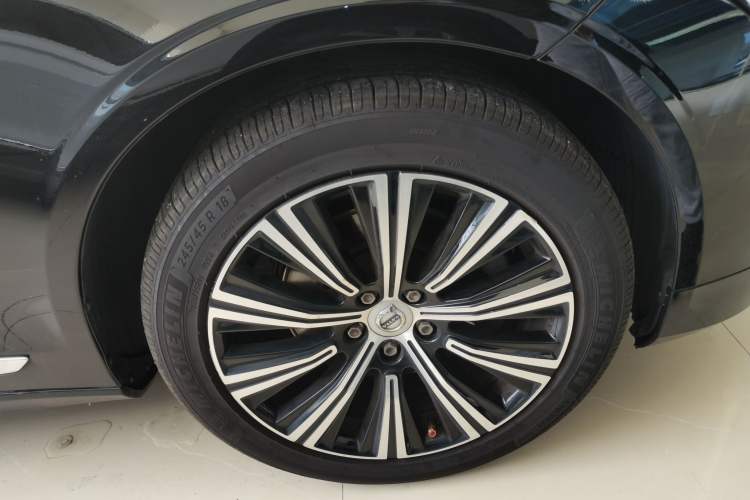 Used Volvo S90 2021 B5 Zhiyi Luxury Edition Right Front Wheel Hub