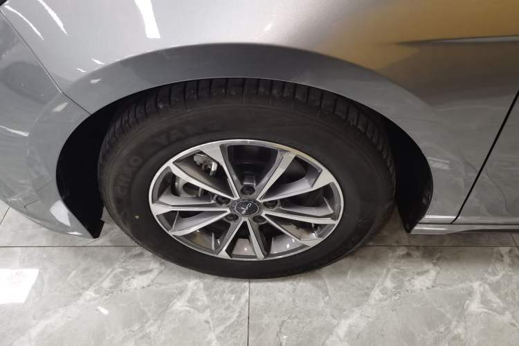 Used BYD Destroyer 05 2024 HONOR Edition DM-i 55KM Luxury Model
